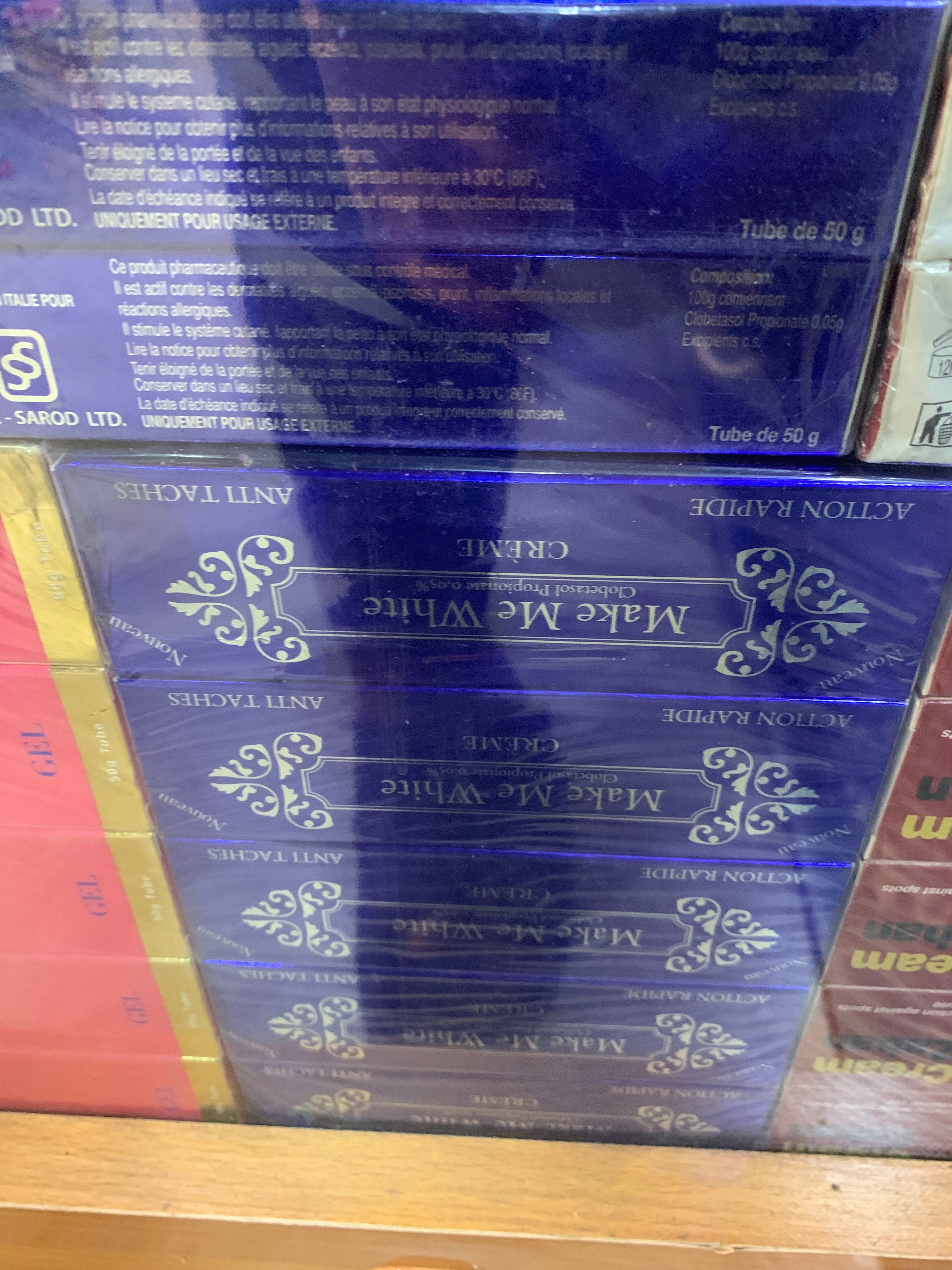 MAKE ME WHITE WHITENING ANTI SPOT TUBE CREAM with SPF sunscreen