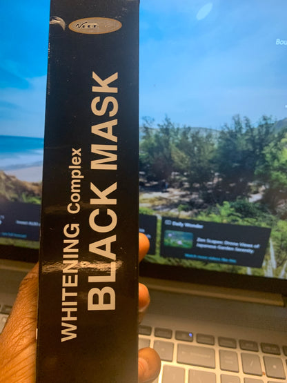 Veetgold 3D FACIAL Black Mask whitening complex