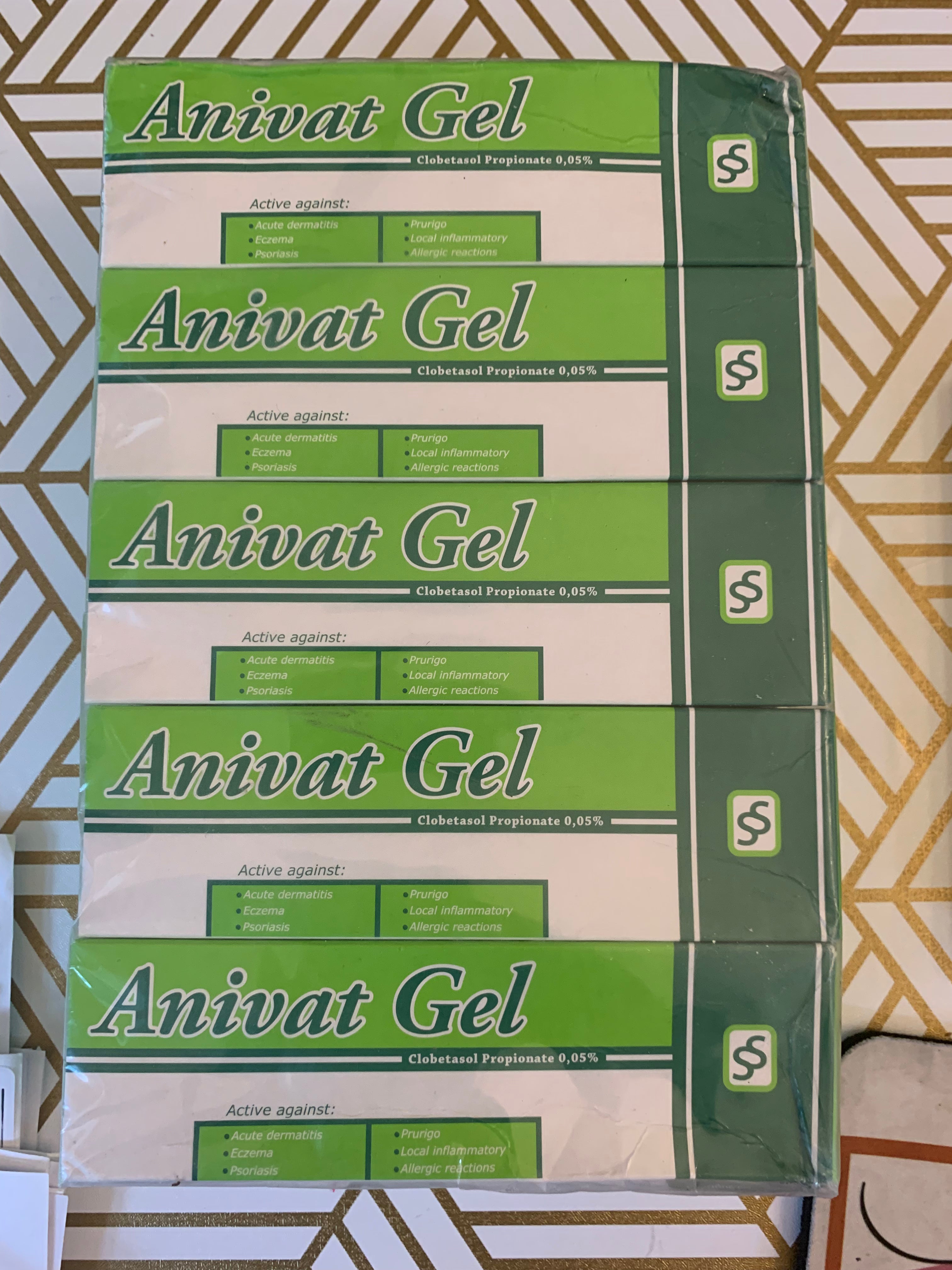 ANIVAT GEL Fast Action.  Dark Spot Corrector GEL with Vitamins C&E X1