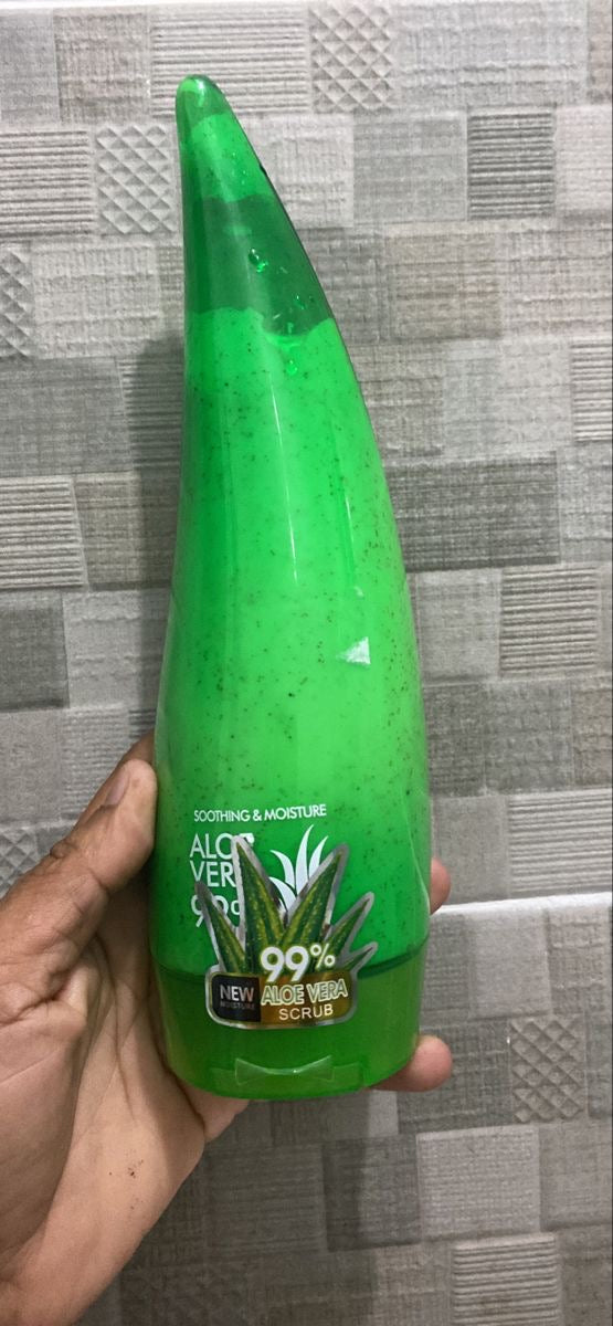 Aloe 99% Soothing Gel, 8.5 Ounce, 250ml - No Sticky 99% Aloe Vera Sunburn Relief
