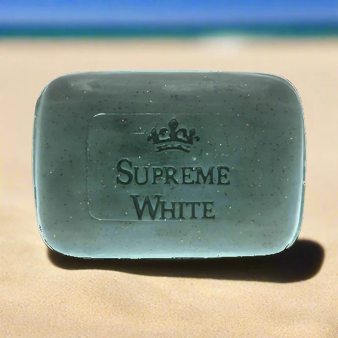 Supreme White Savon Exfoliant Eclaircissant Ambre Et Caviar