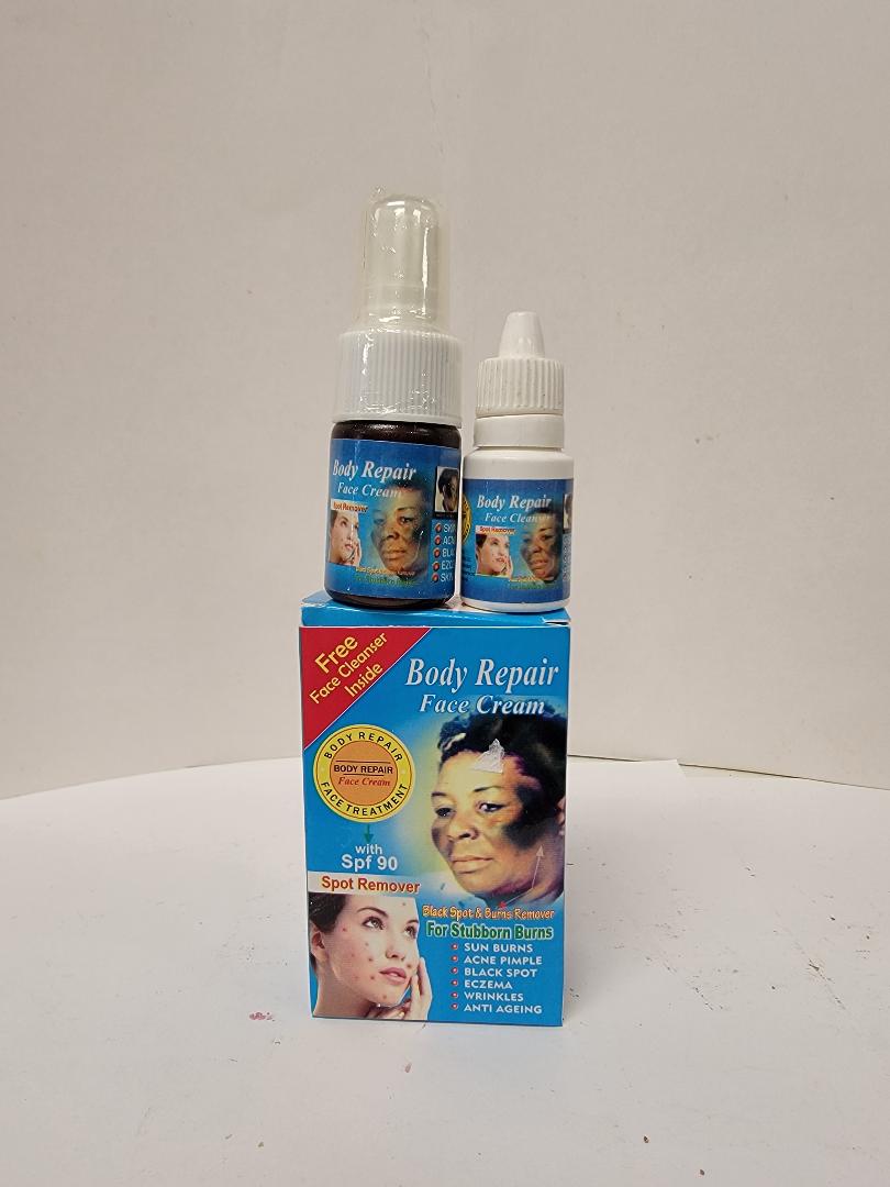 BODY REPAIR FACE CLEANSER SPOT REMOVER IT'S VERY ACTIVE  AND FOR FOR ALL SKIN TYPE CARRO7