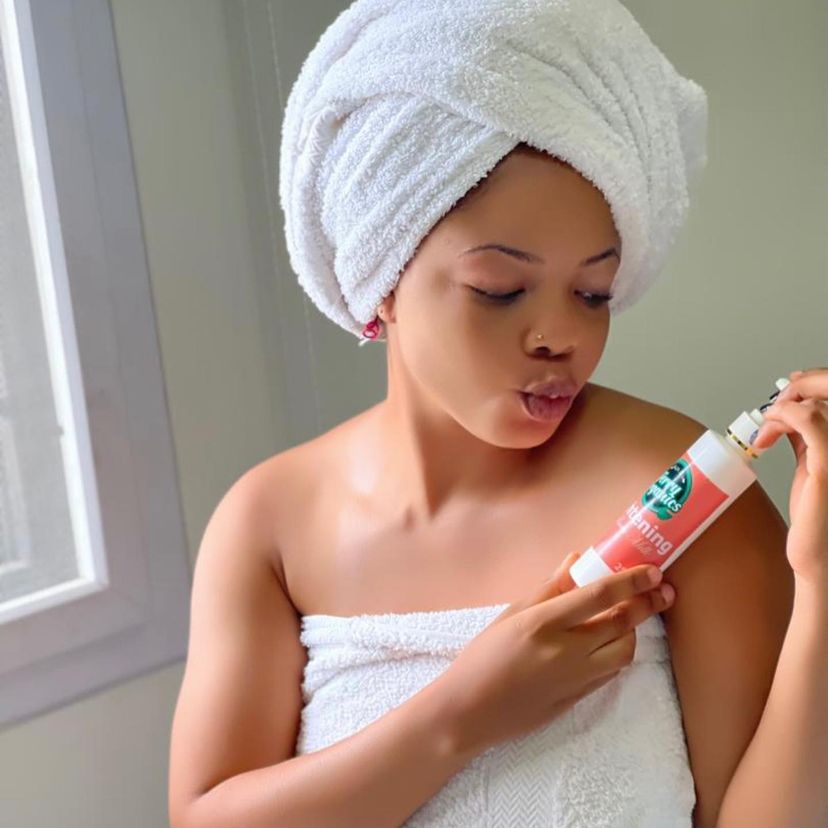 Extra Strong Snow White Body Lotion 10 DAYS RoyalGlow Organics